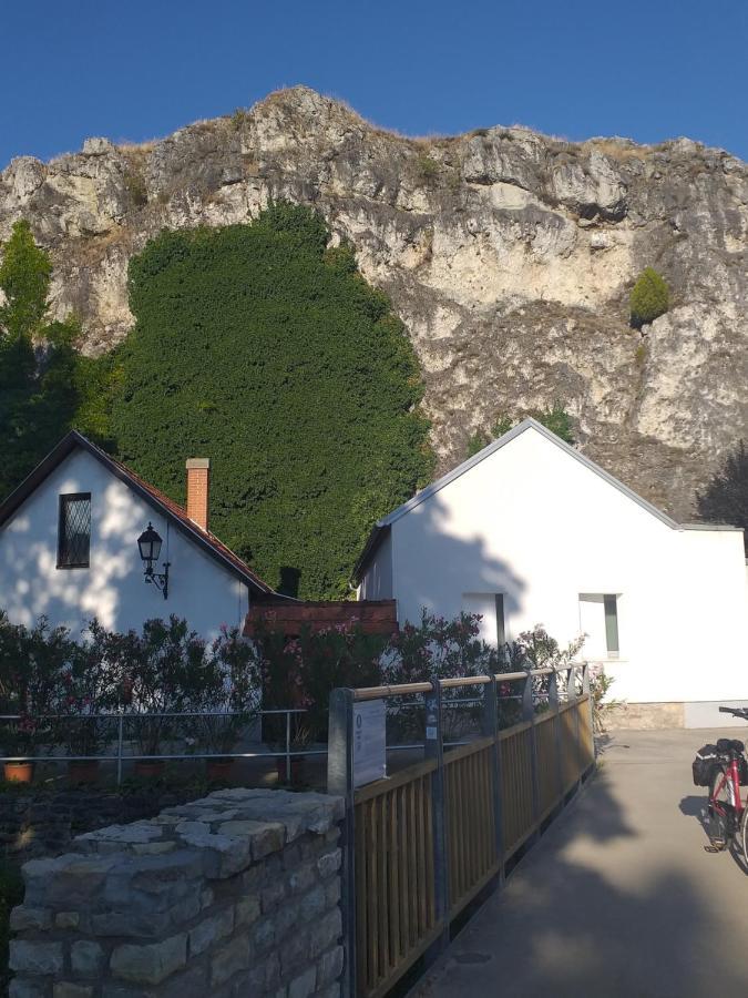 Galeria Villa Veszprém Eksteriør bilde