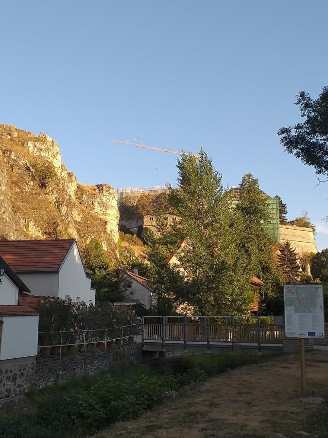 Galeria Villa Veszprém Eksteriør bilde